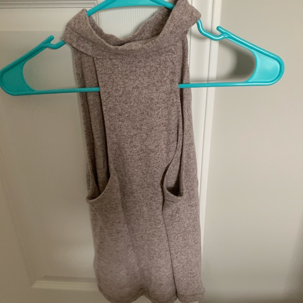 Tank top - Picture 2 of 2